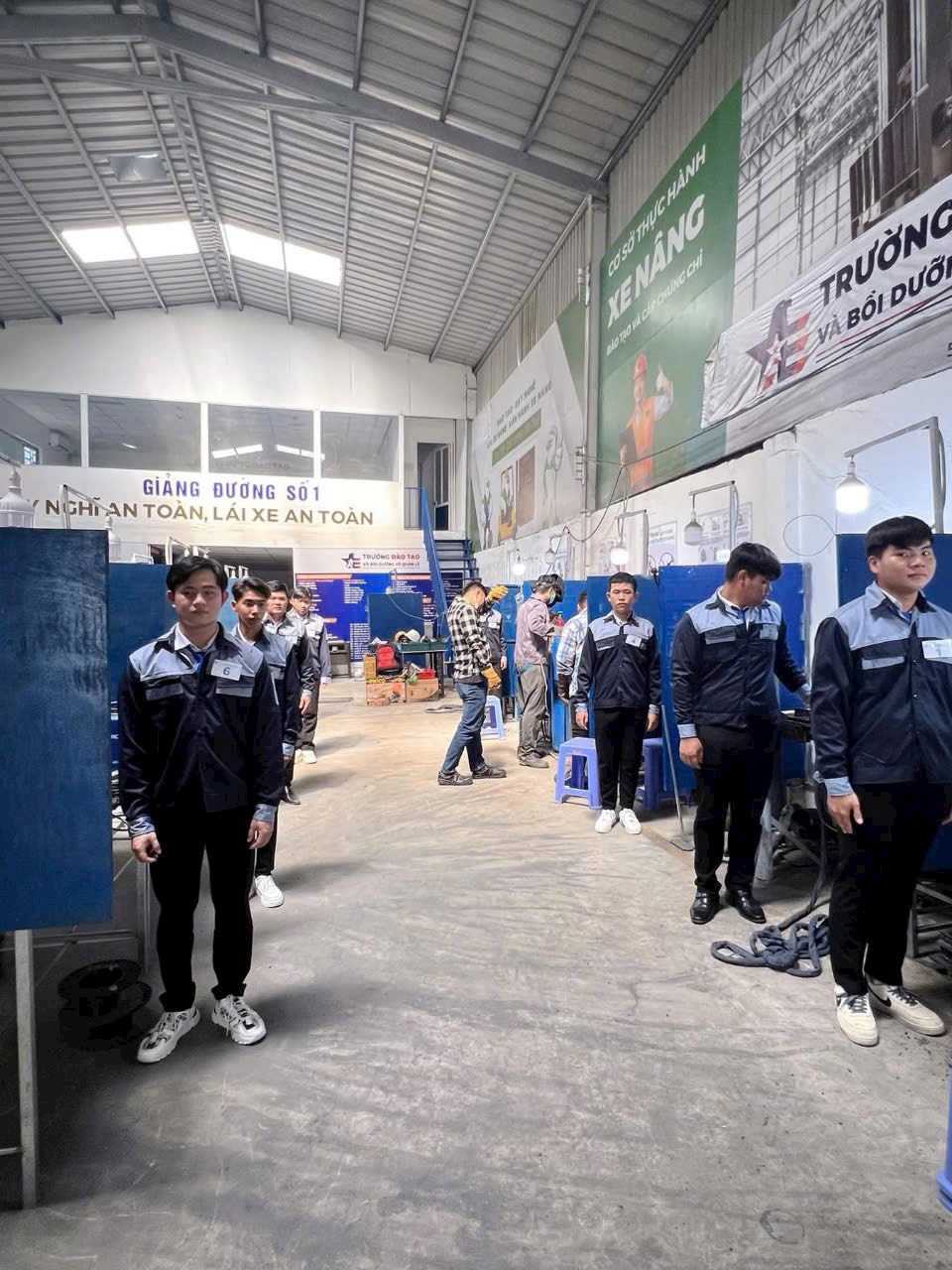 Học nghề Hàn tại TPHCM năm 2024 4 Học nghề Hàn tại TPHCM