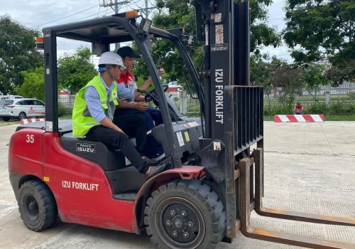 Học lái xe nâng tại Hà Nội